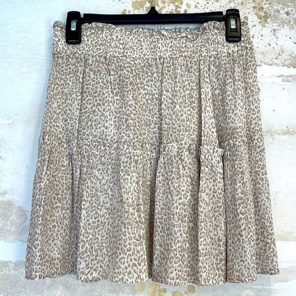 Olivaceous Leopard Print Skirt - Picture 1 of 3